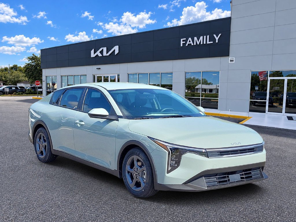 New 2026 Kia K4