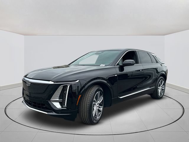 New 2026 Cadillac Lyriq Luxury w/ LPO, Floor Liner Package AWD/4WD image 10