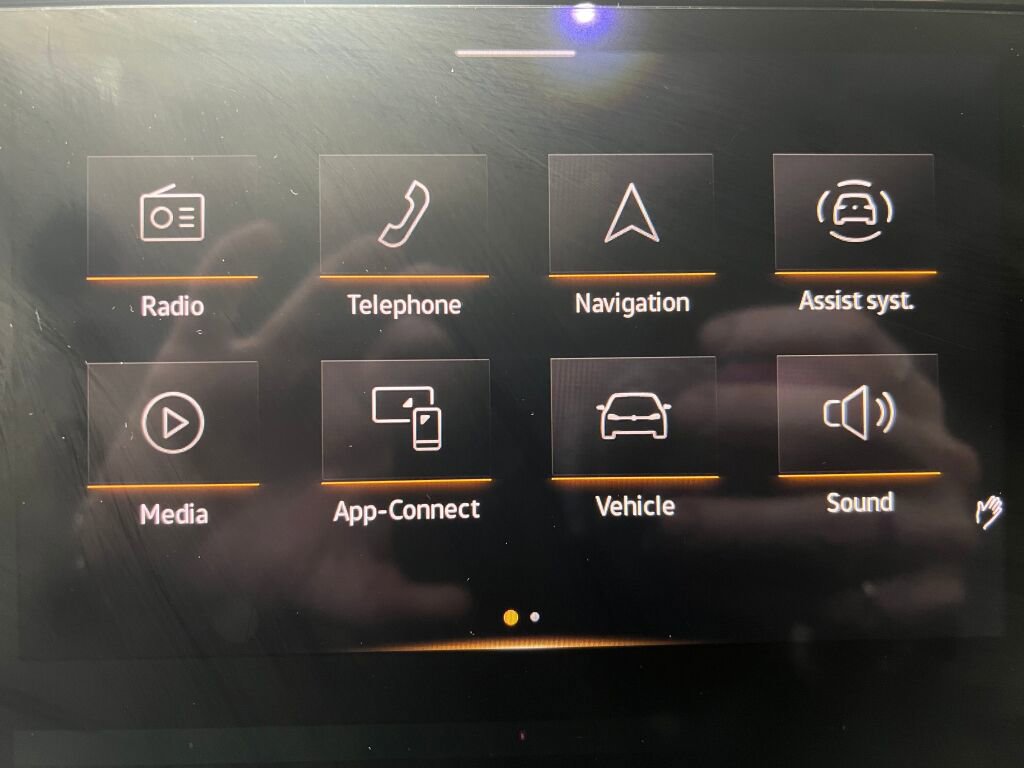 Used 2022 Volkswagen Tiguan SEL R-Line image 11