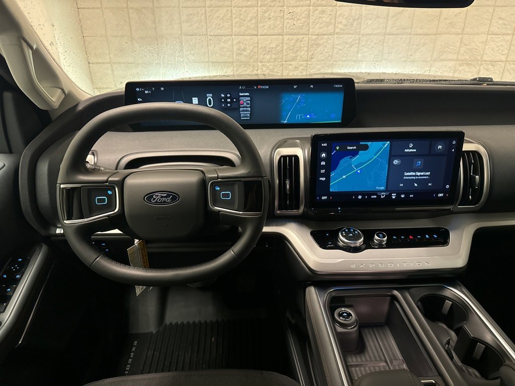 New 2025 Ford Expedition Max Active image 23