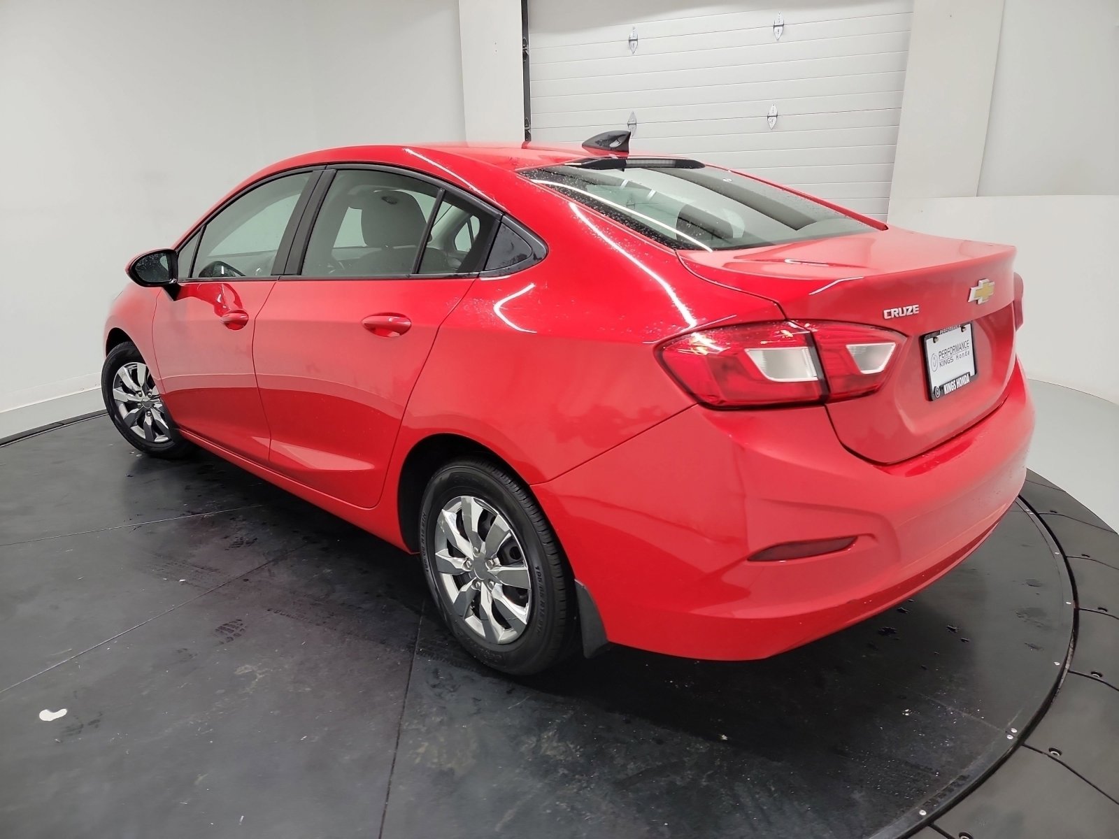 Used 2018 Chevrolet Cruze LS FWD image 6