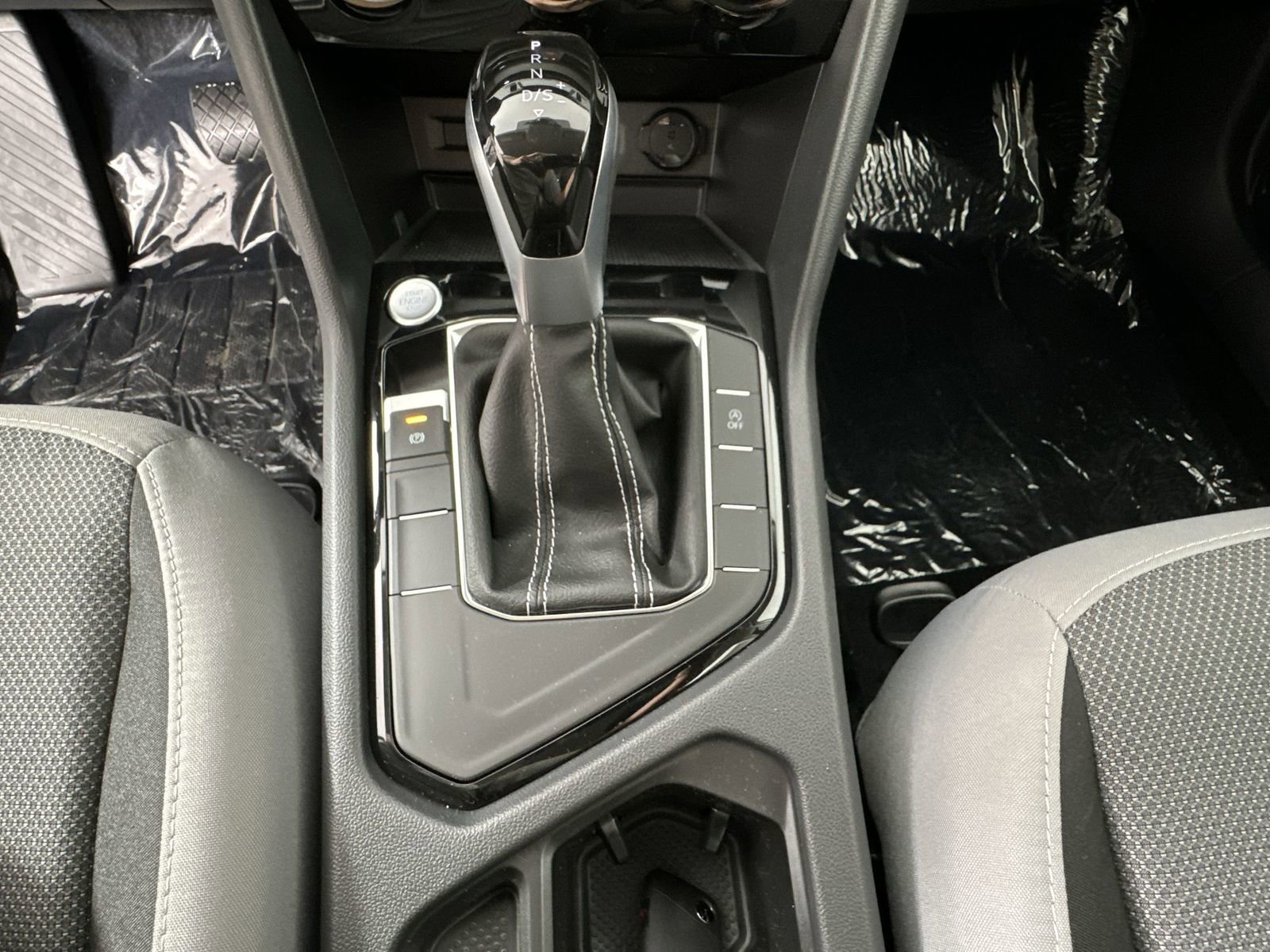 Used 2024 Volkswagen Taos S image 18