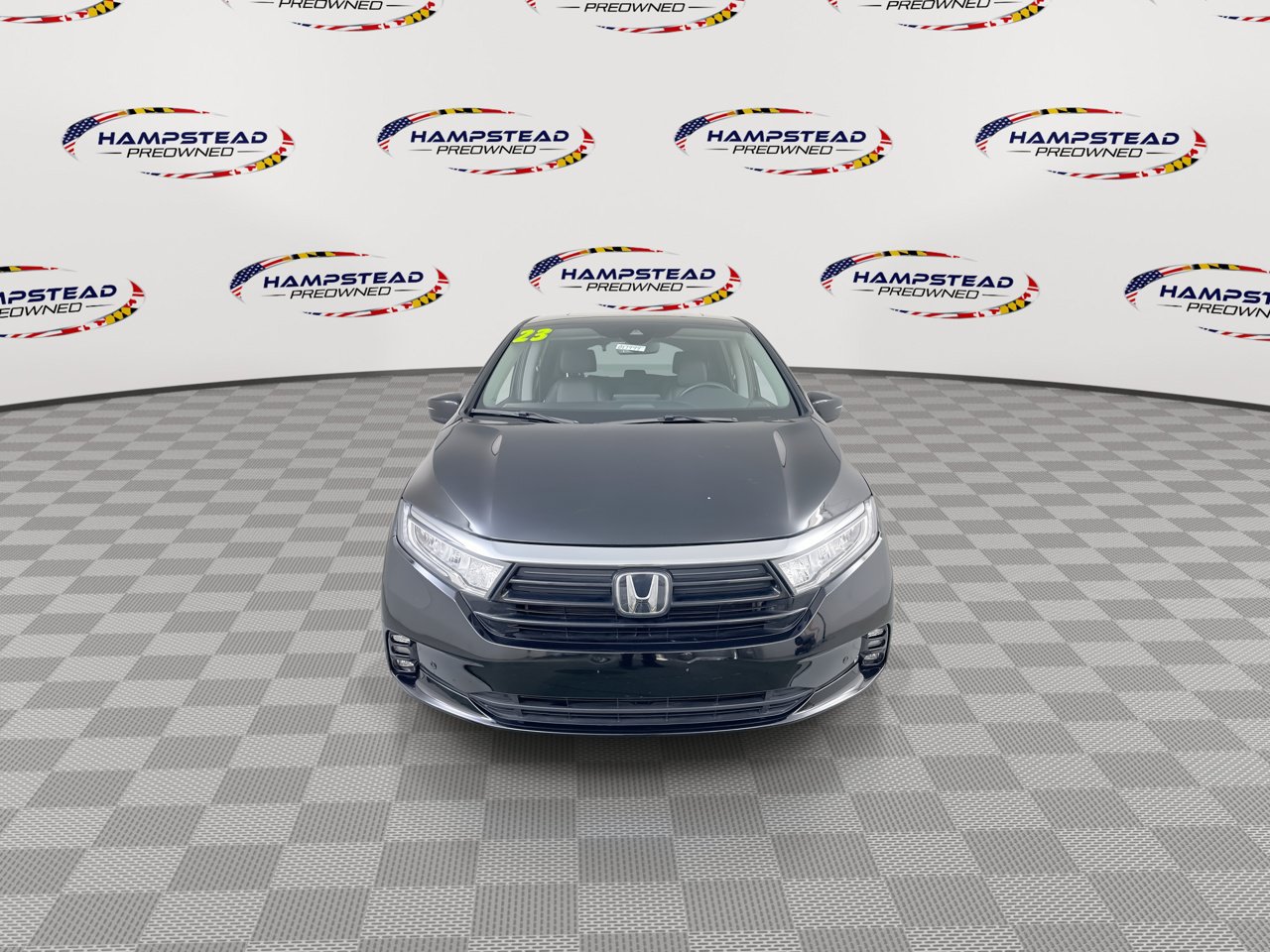 Used 2023 Honda Odyssey Touring image 3