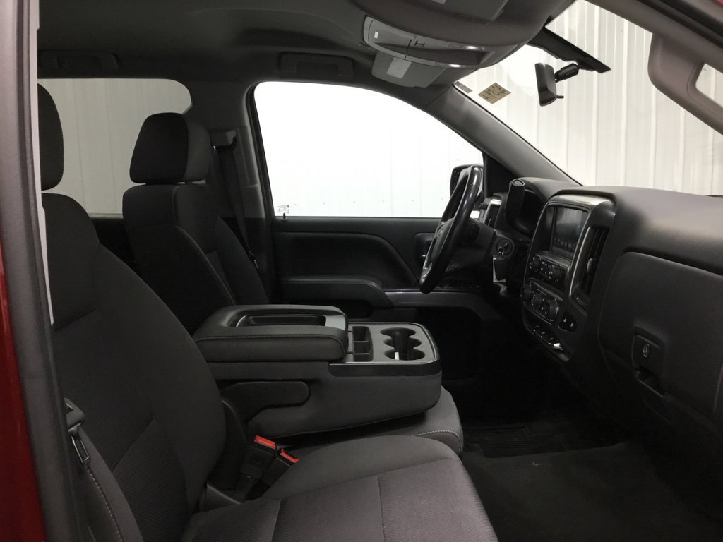 Used 2018 Chevrolet Silverado 1500 LT w/ All Star Edition AWD/4WD image 19