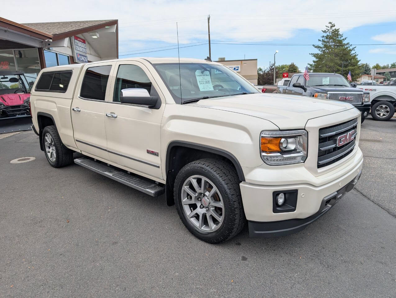 Used 2014 GMC Sierra 1500 SLT w/ All-Terrain Package image 1