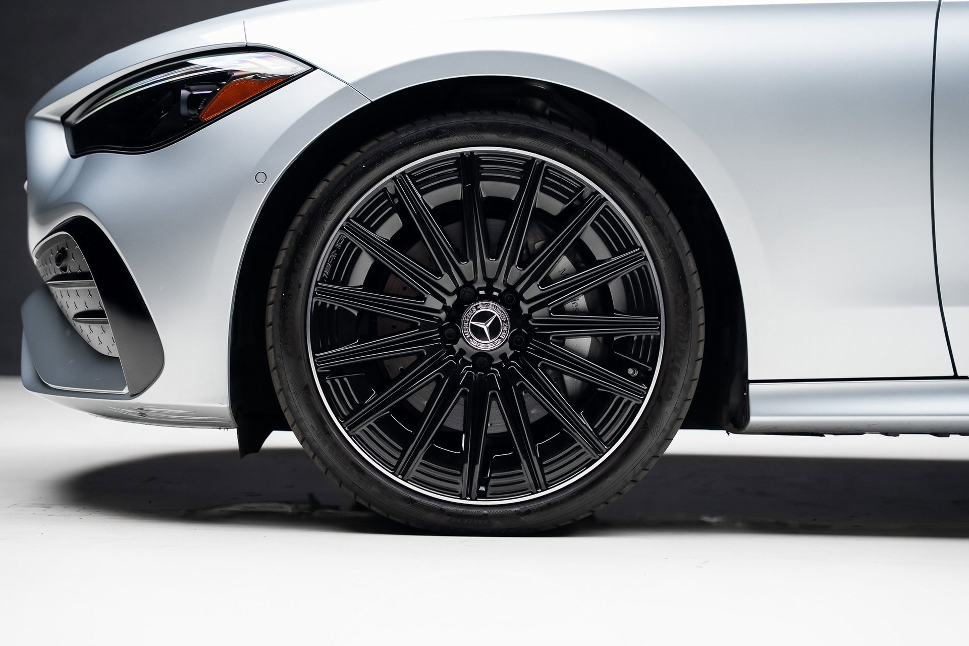 Used 2024 Mercedes-Benz CLE 300 4MATIC Cabriolet image 21