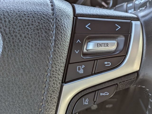 Used 2020 Toyota Land Cruiser AWD/4WD image 28