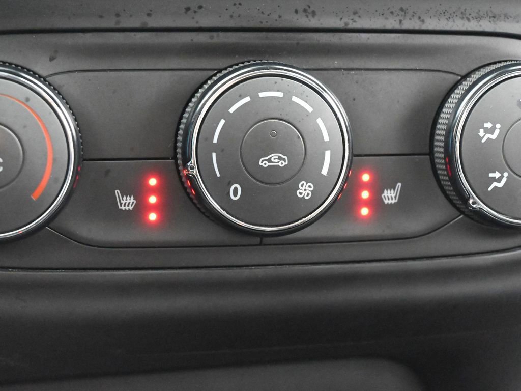 Used 2024 Chevrolet Trax LS w/ LS Convenience Package image 23