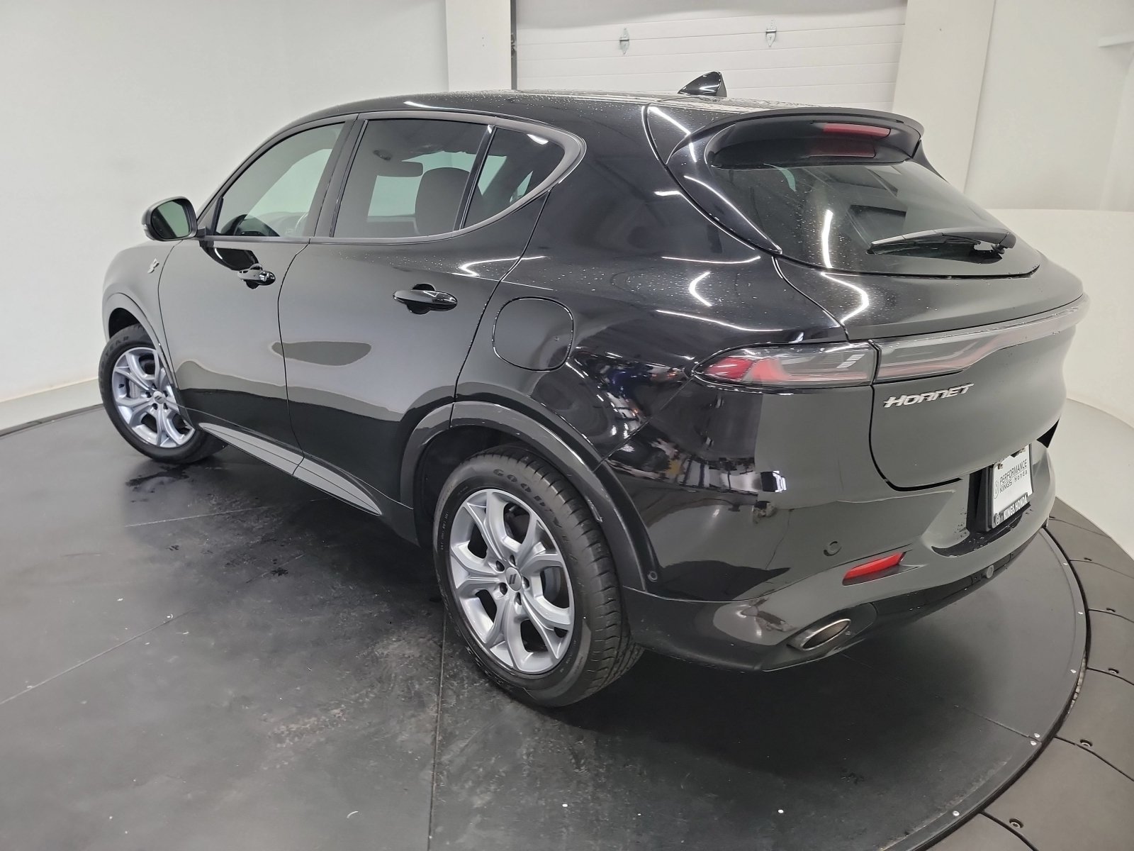 Used 2024 Dodge Hornet R/T w/ Tech Pack w/o Parking AWD/4WD image 6