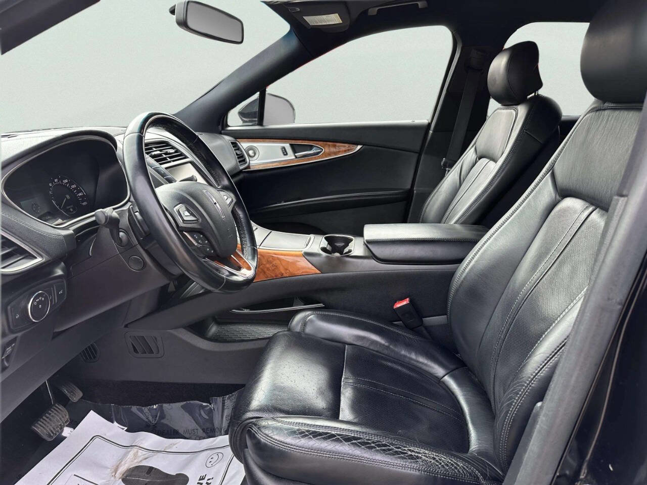 Used 2016 Lincoln MKX Reserve w/ Luxury Package image 9