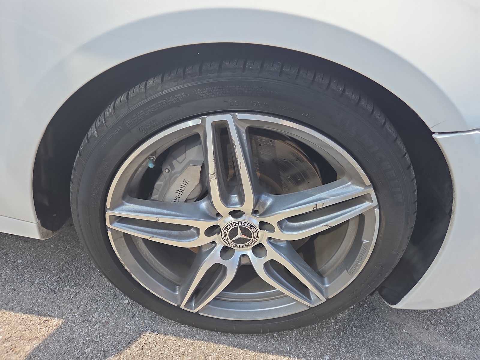 Used 2018 Mercedes-Benz E 300 image 2