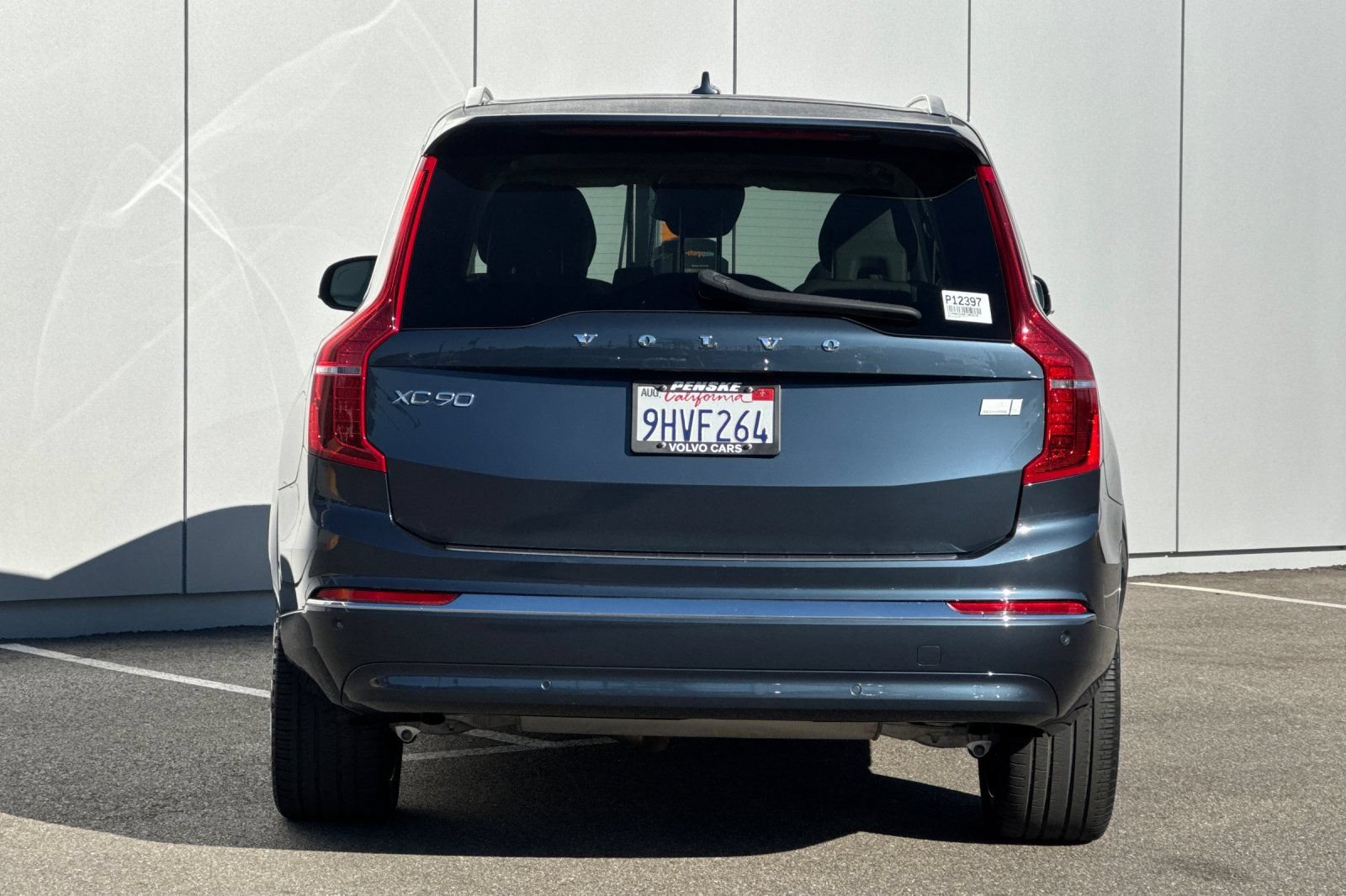 Used 2023 Volvo XC90 T8 Plus w/ Protection Package Premier AWD/4WD image 4