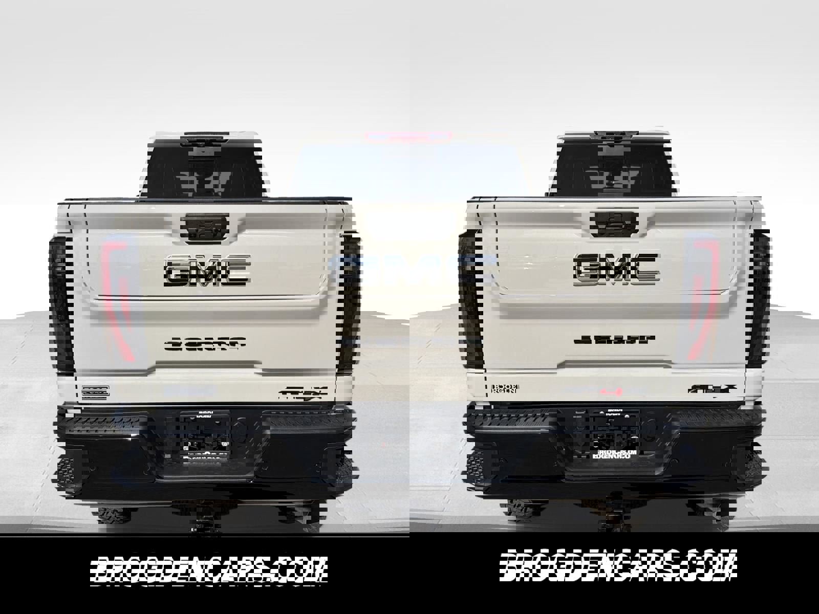 New 2026 GMC Sierra 2500 AT4X w/ LPO, Black Badging Package image 7