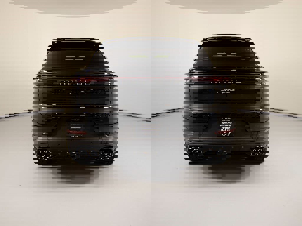 New 2026 Porsche Cayenne S image 8