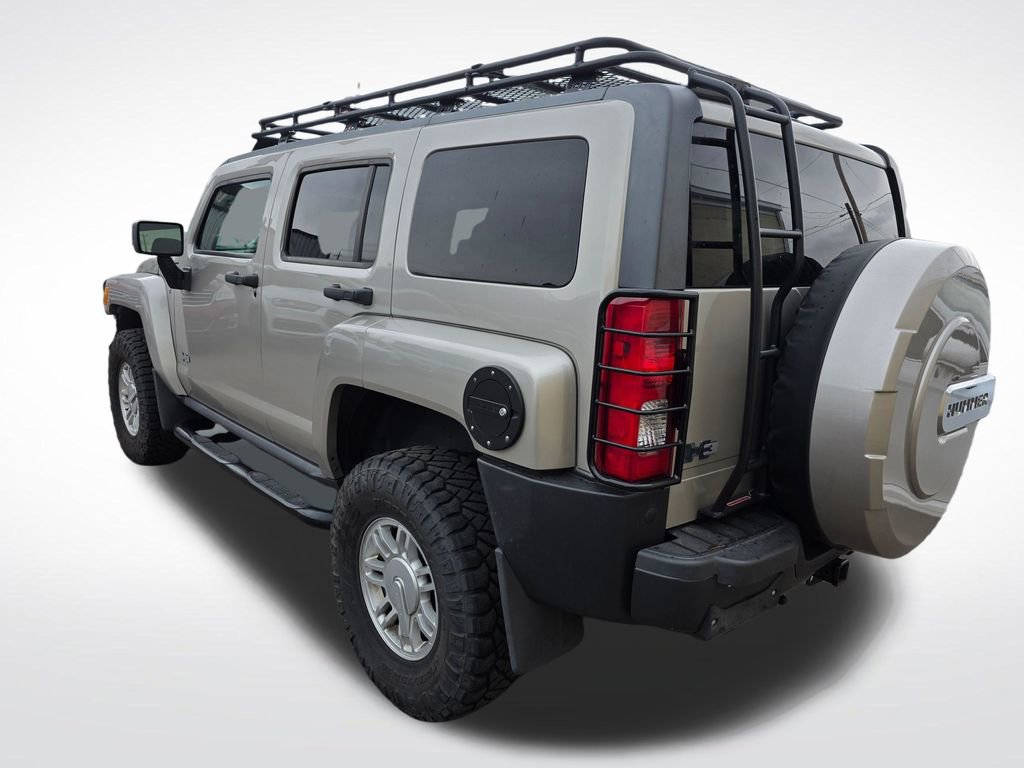 Used 2009 HUMMER H3 AWD/4WD image 7
