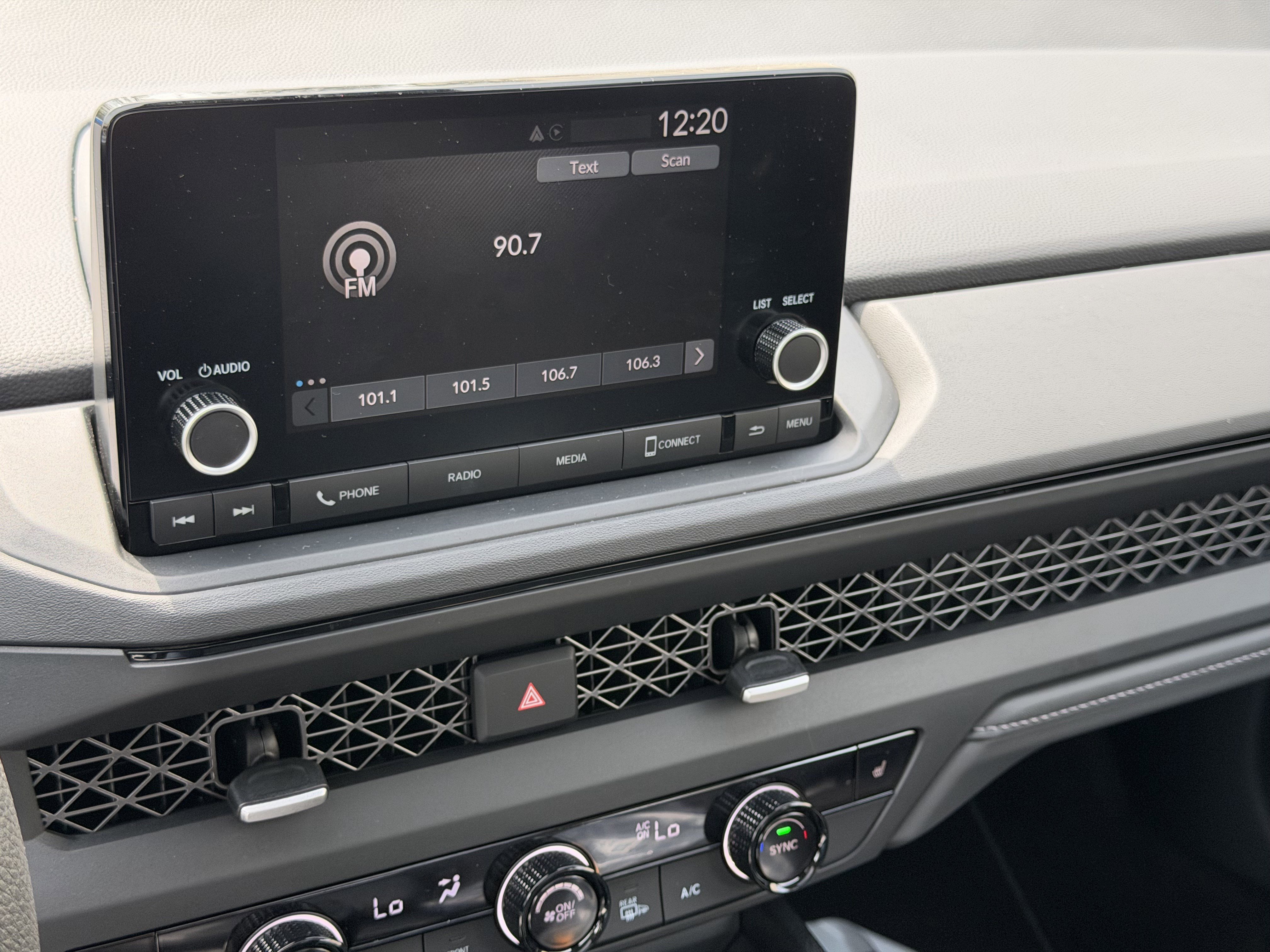 Used 2025 Honda Accord SE image 23