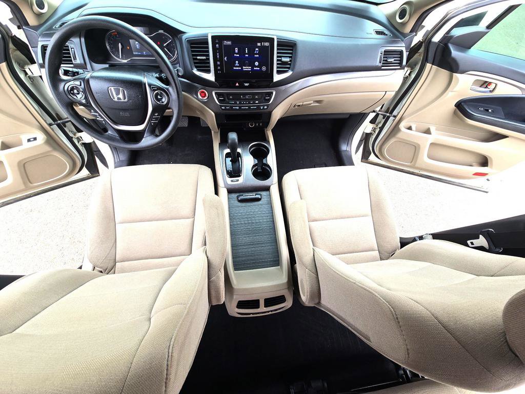 Used 2017 Honda Pilot EX image 16