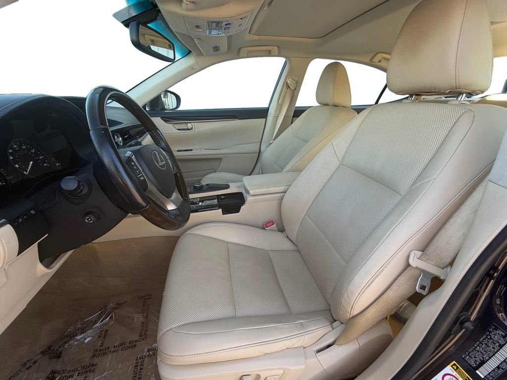 Used 2015 Lexus ES 350 w/ Premium Package image 9