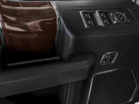 Used 2016 Ford F150 Platinum w/ Technology Package image 19