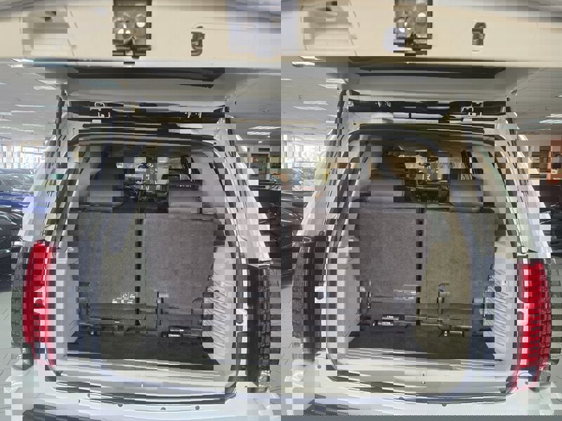 Used 2012 Cadillac Escalade Platinum image 33