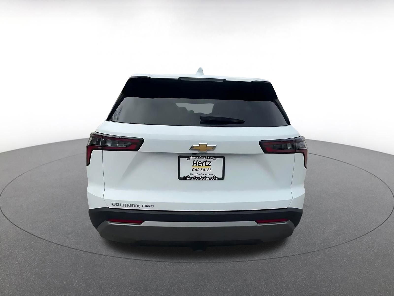 Used 2025 Chevrolet Equinox LT image 12