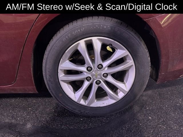 Used 2016 Chevrolet Malibu LT w/ Leather Package image 12