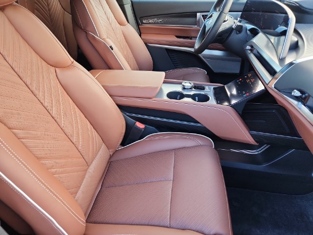 New 2026 Cadillac Vistiq Sport AWD/4WD image 22