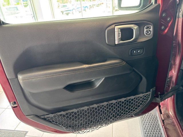 Used 2021 Jeep Wrangler Unlimited Sahara image 10