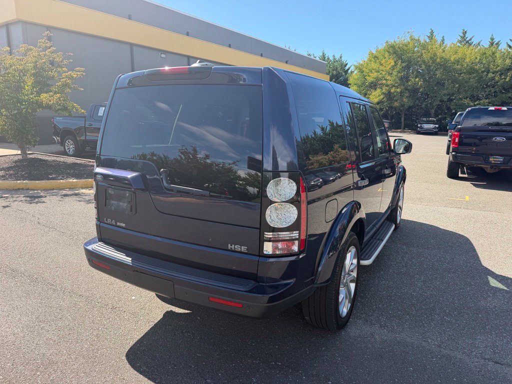 Used 2016 Land Rover LR4 HSE AWD/4WD image 8