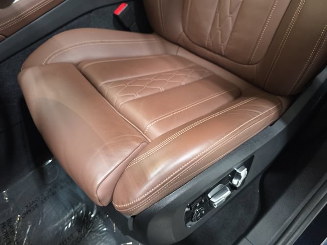 Certified 2024 BMW X6 xDrive40i w/ Executive Package AWD/4WD image 25