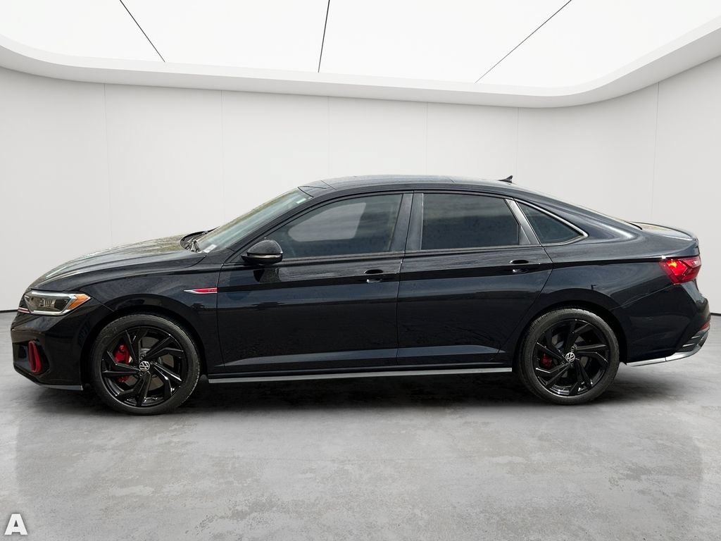 Used 2023 Volkswagen Jetta GLI Autobahn FWD image 3