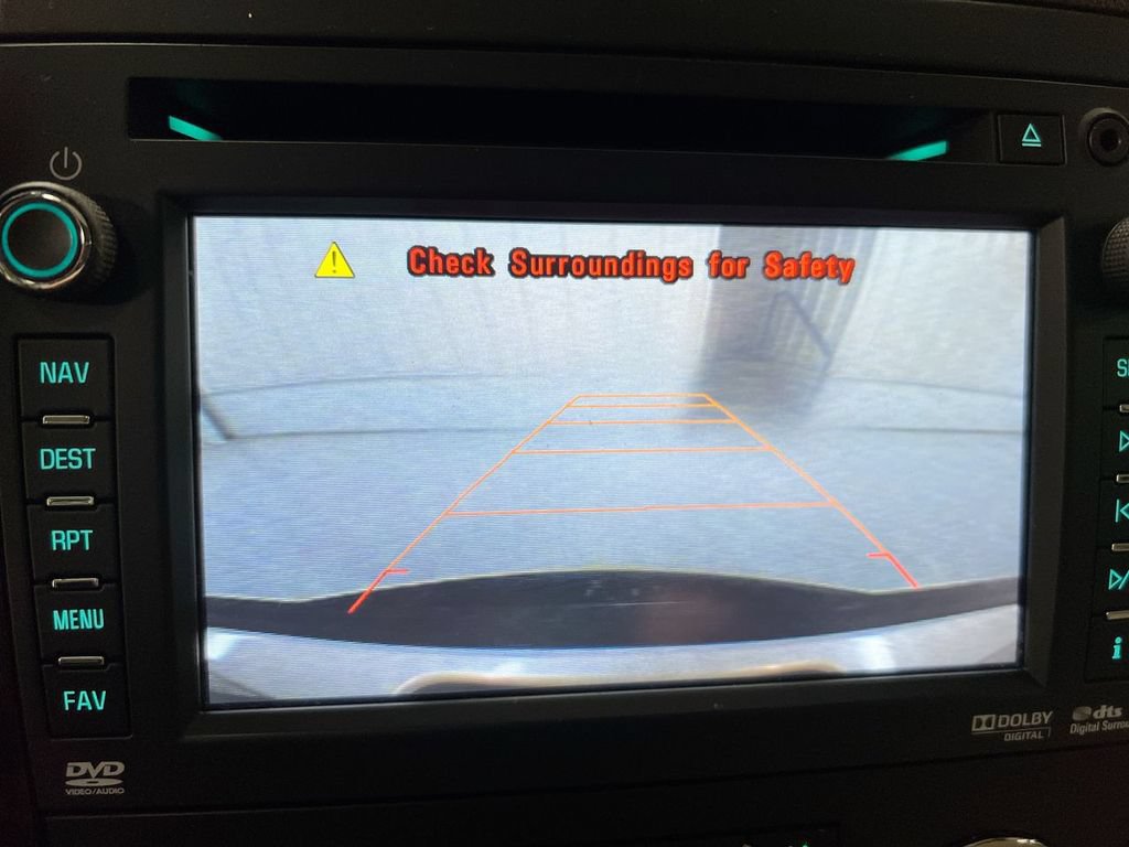 Used 2013 GMC Yukon Denali AWD/4WD image 16
