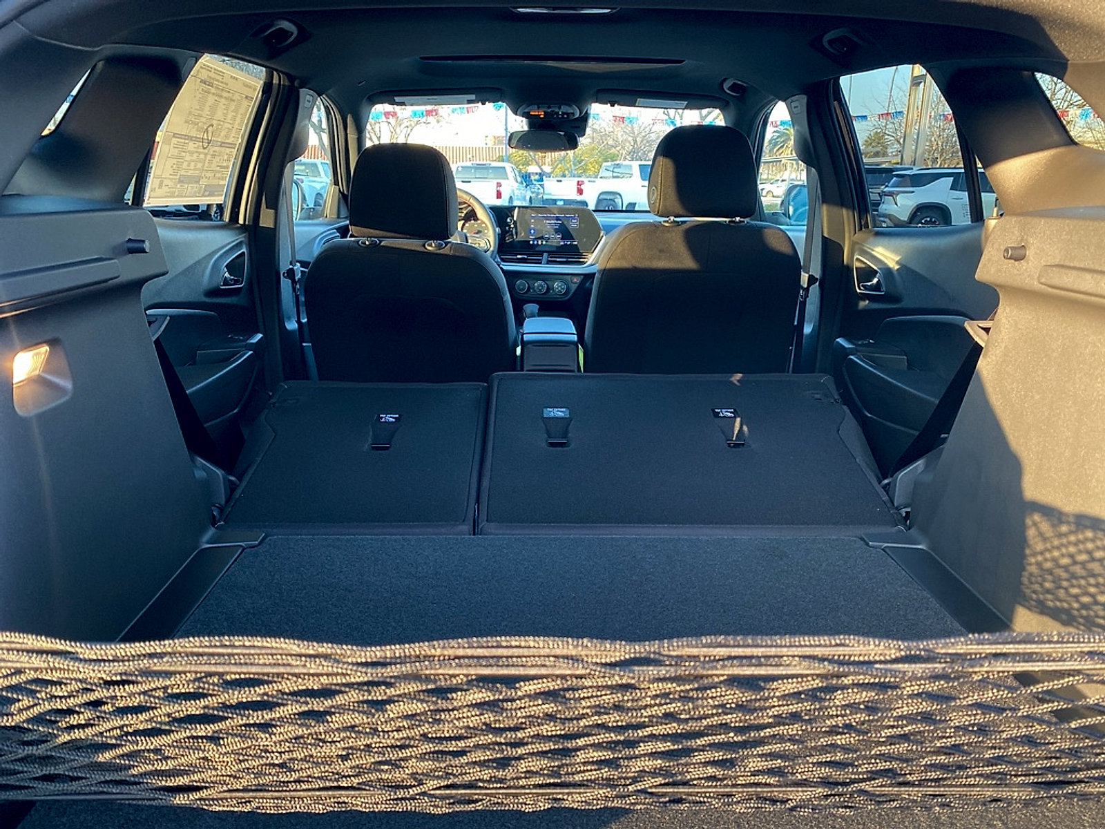 New 2026 Chevrolet Trax RS w/ Sunroof Package FWD image 27