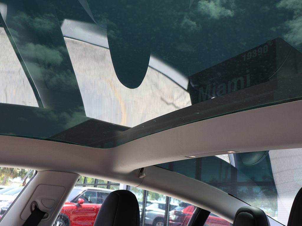 Used 2023 Tesla Model 3 Standard Range RWD image 21