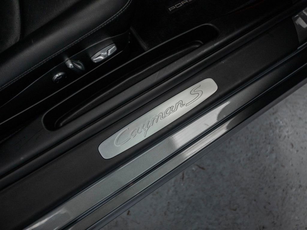 Used 2010 Porsche Cayman S image 29