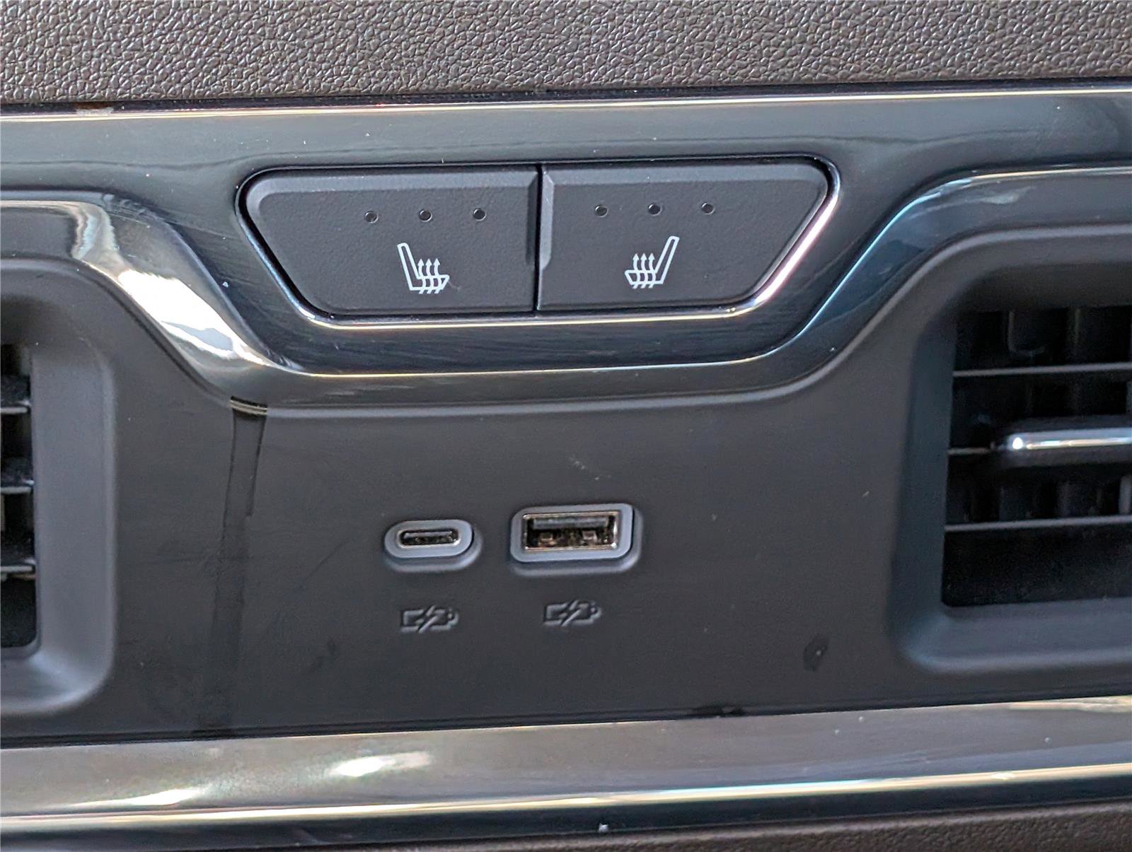 Used 2024 GMC Sierra 1500 Denali w/ Denali Reserve Package image 15