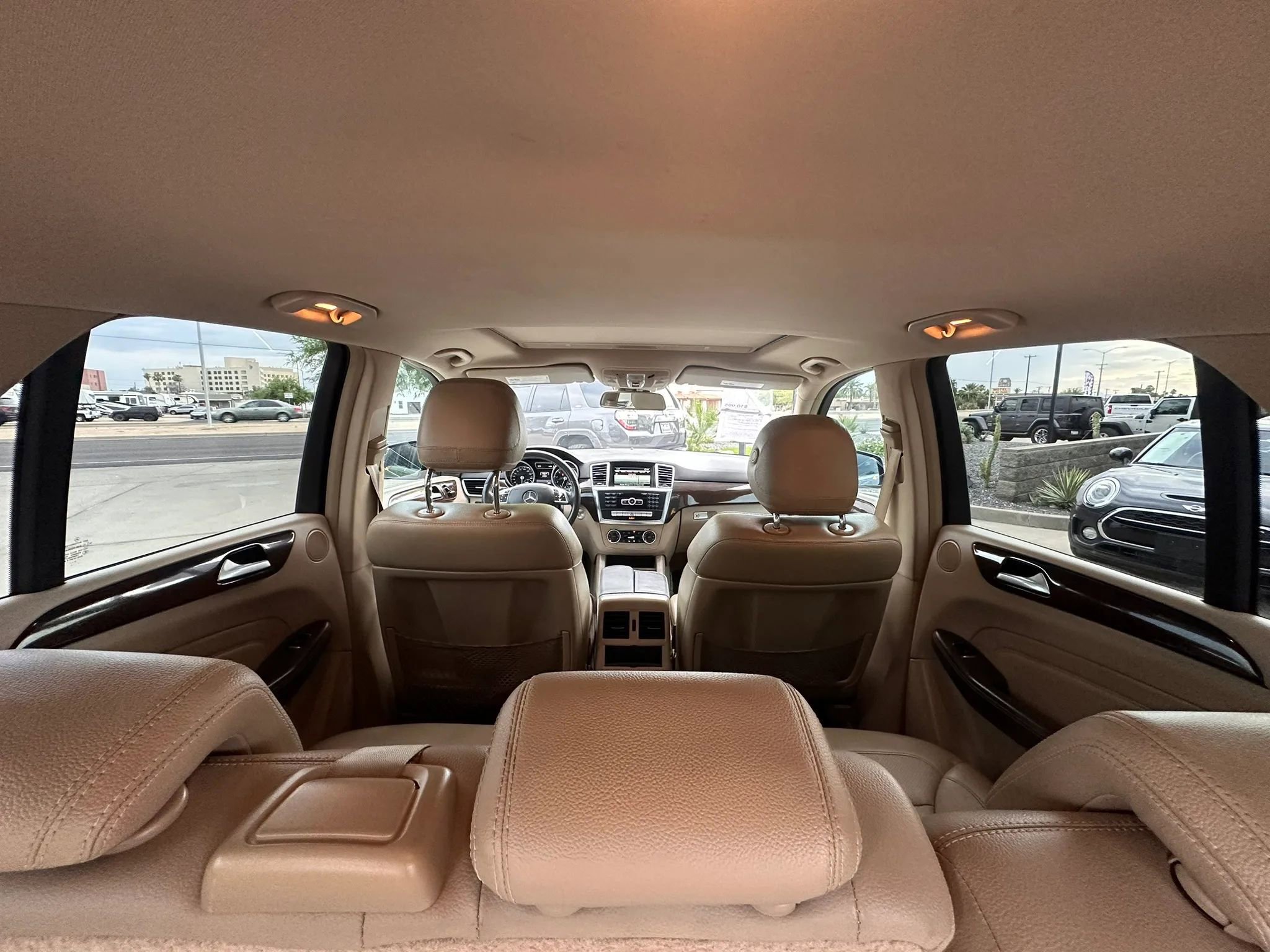 Used 2014 Mercedes-Benz ML 350 4MATIC w/ Premium 1 Package image 17