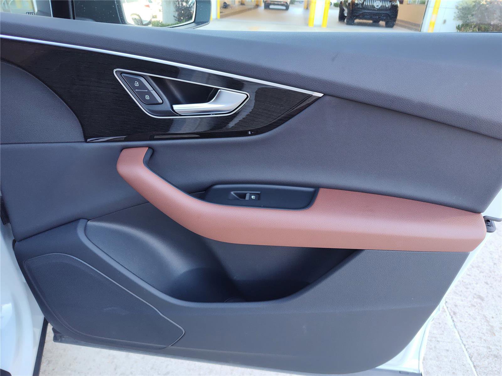 Used 2023 Audi Q7 3.0T Premium image 25