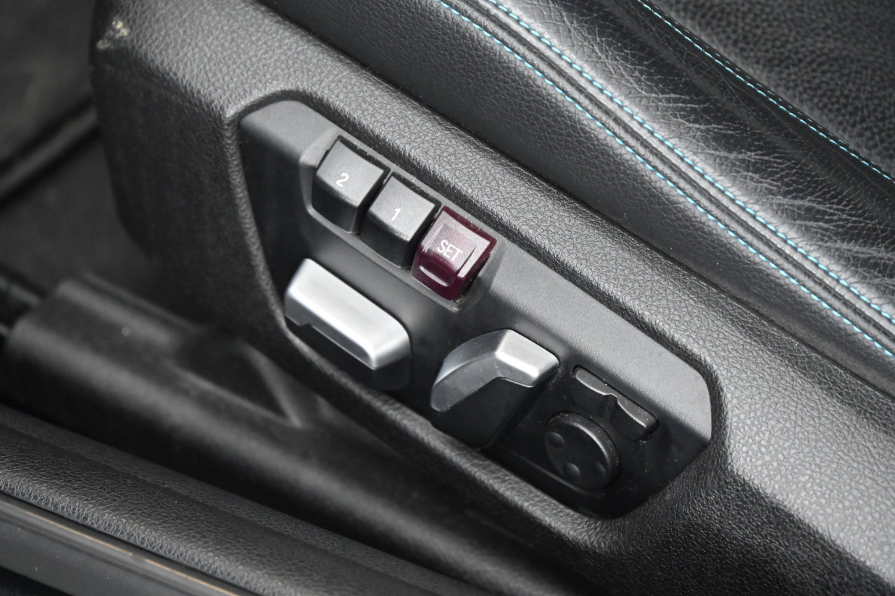 Used 2018 BMW M2 image 23