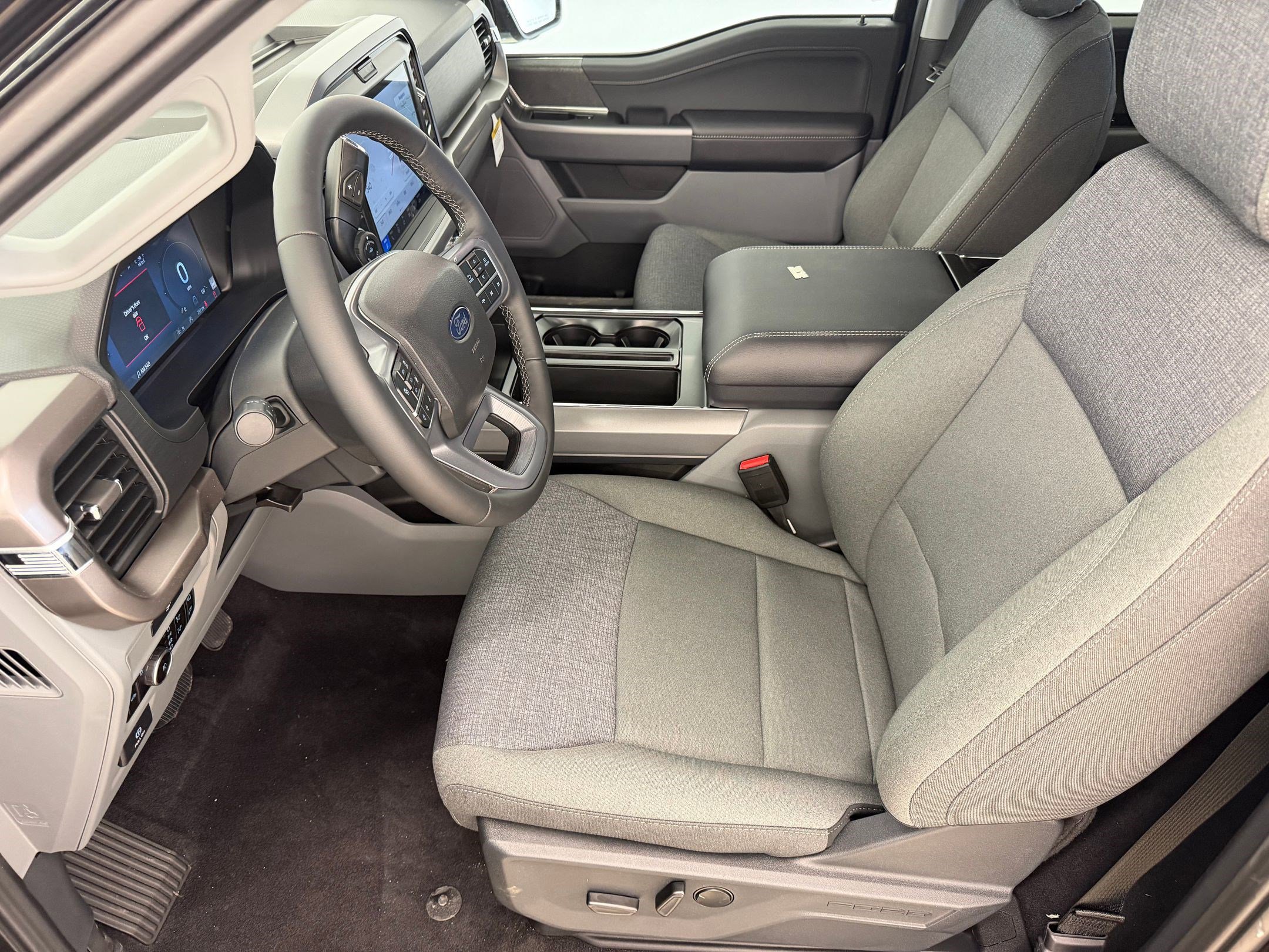 New 2026 Ford F150 XLT w/ Equipment Group 302A MID image 5