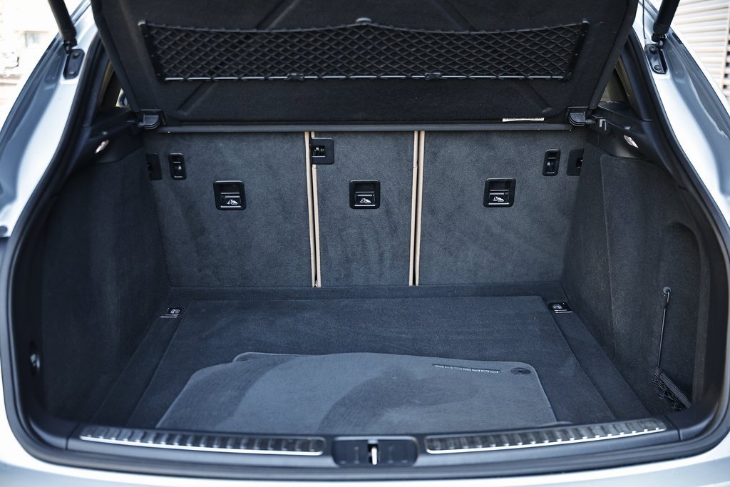 Certified 2020 Porsche Macan S image 30