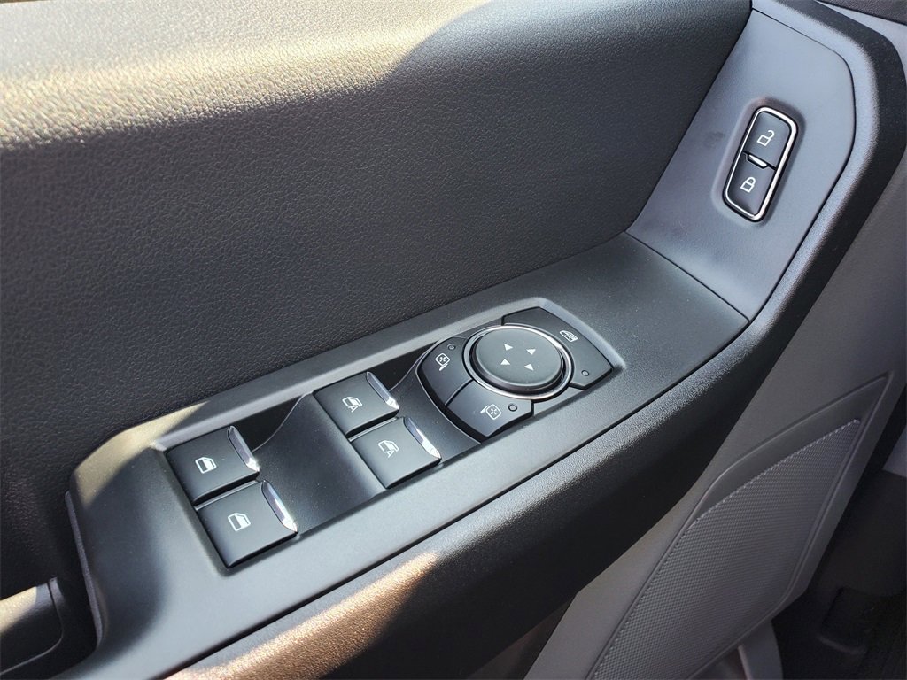 New 2026 Ford F250 4x4 SuperCab Super Duty image 18