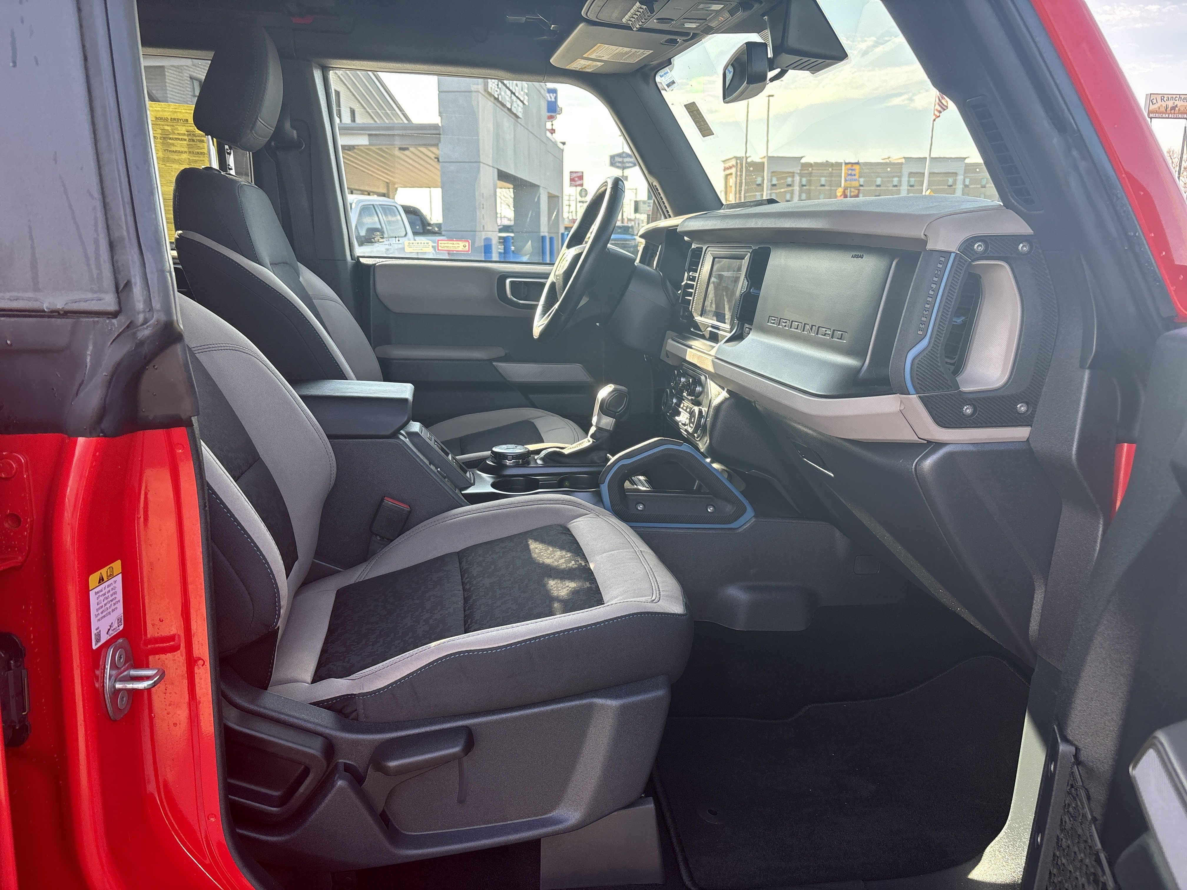 Used 2022 Ford Bronco Wildtrak AWD/4WD image 10