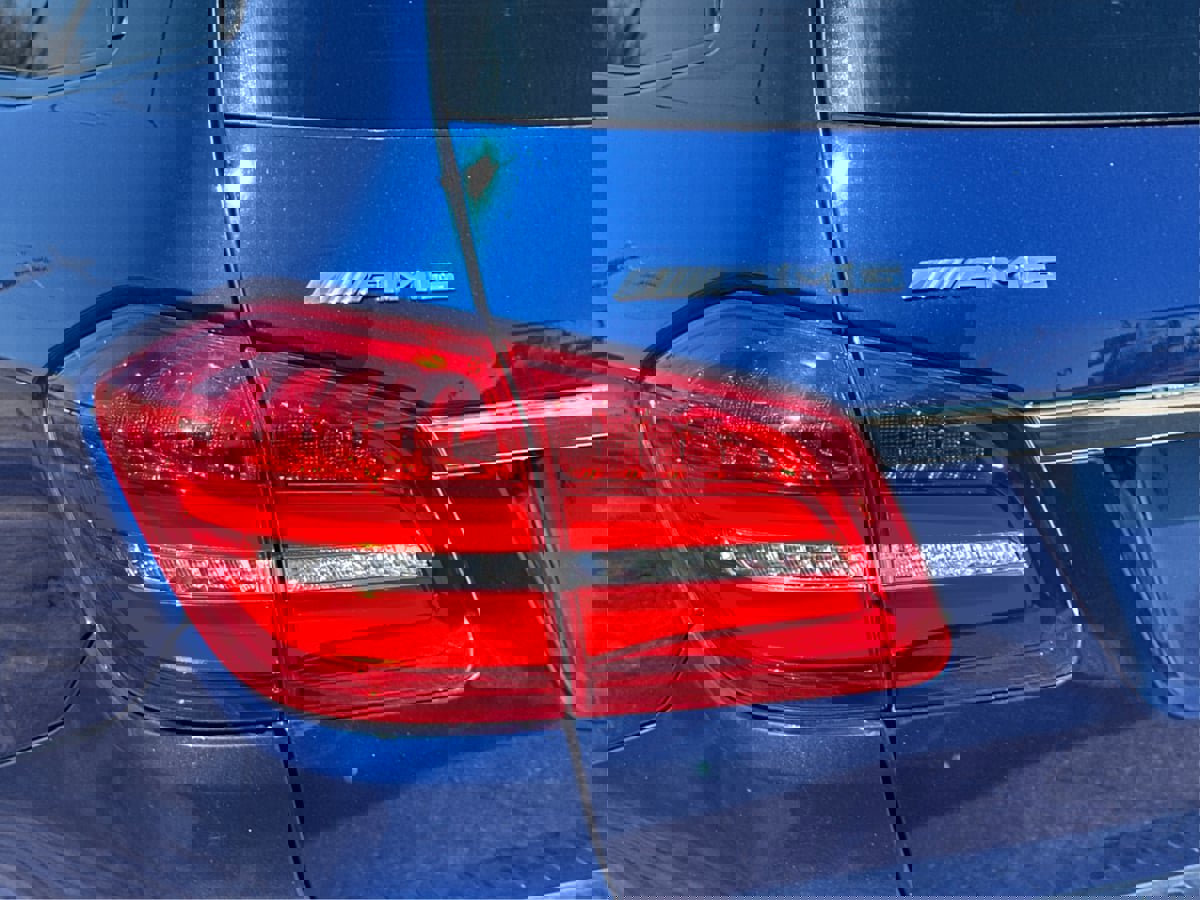 Used 2019 Mercedes-Benz GLS 63 AMG 4MATIC w/ AMG Night Styling Package image 29