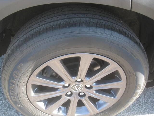 Used 2018 Lexus NX 300 AWD w/ Comfort Package image 27