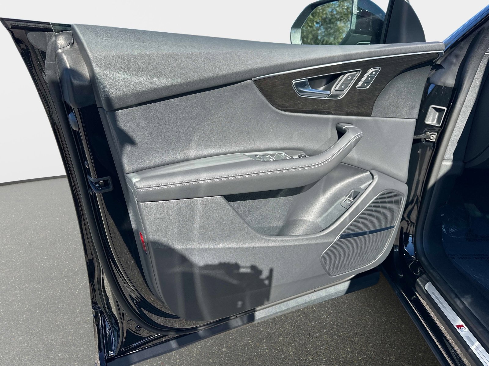 New 2026 Audi Q8 Premium Plus AWD/4WD image 17