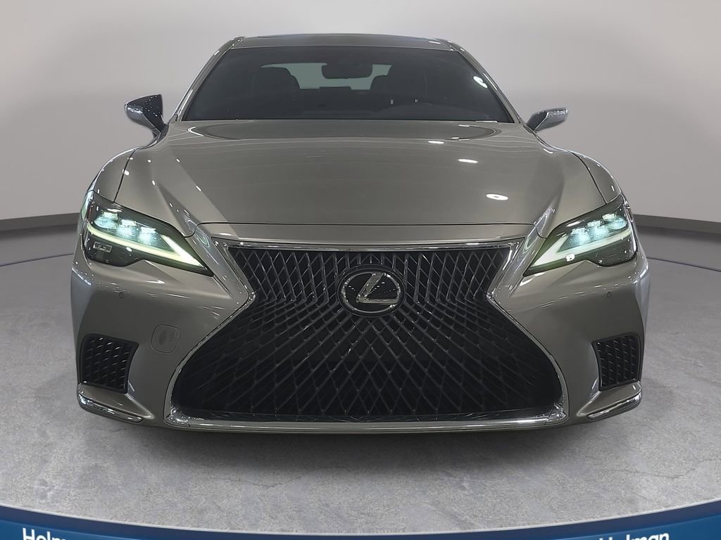 Used 2023 Lexus LS 500 w/ Accessory Package (Z2) RWD image 3