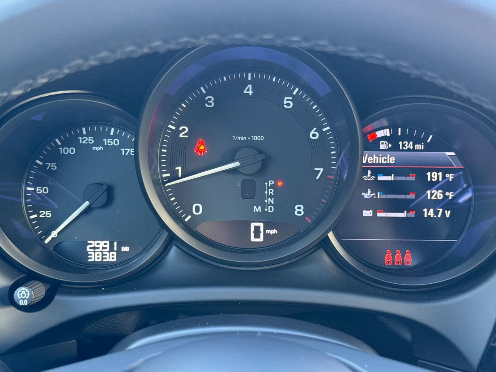 Certified 2025 Porsche Macan image 29