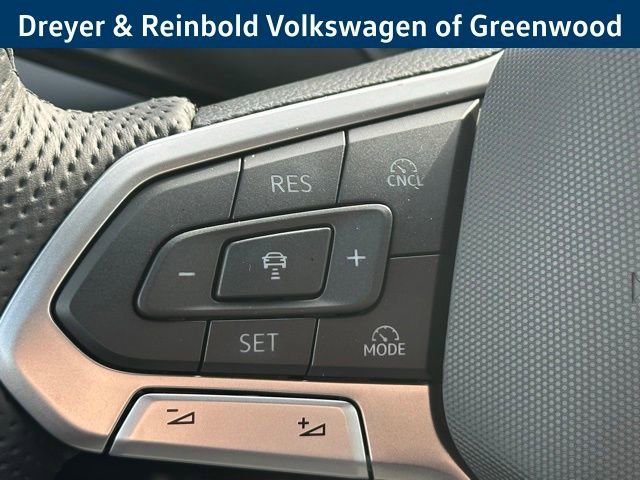 New 2026 Volkswagen Tiguan SEL R-Line image 15