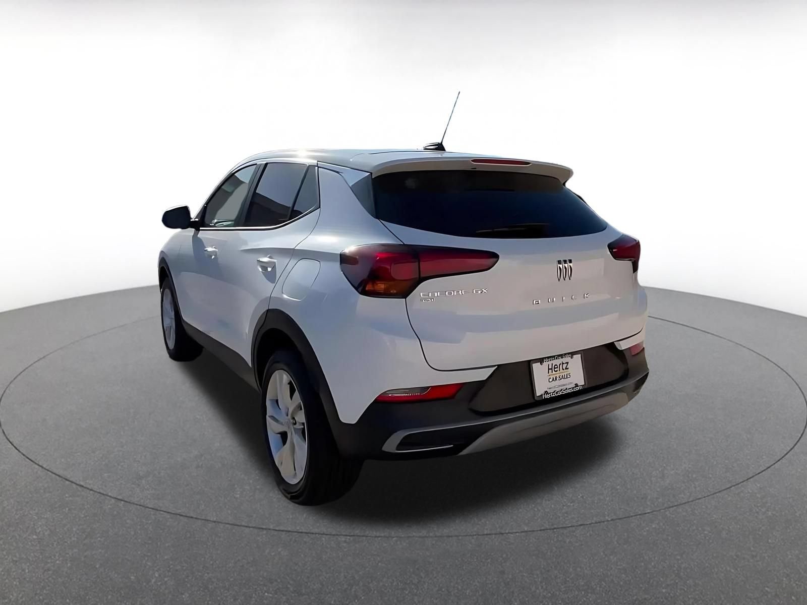 Used 2025 Buick Encore GX Preferred AWD/4WD image 11